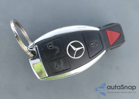 2013 Mercedes-Benz C 250 Sport from USA, damaged, VIN WDDGF4HB8DR261619